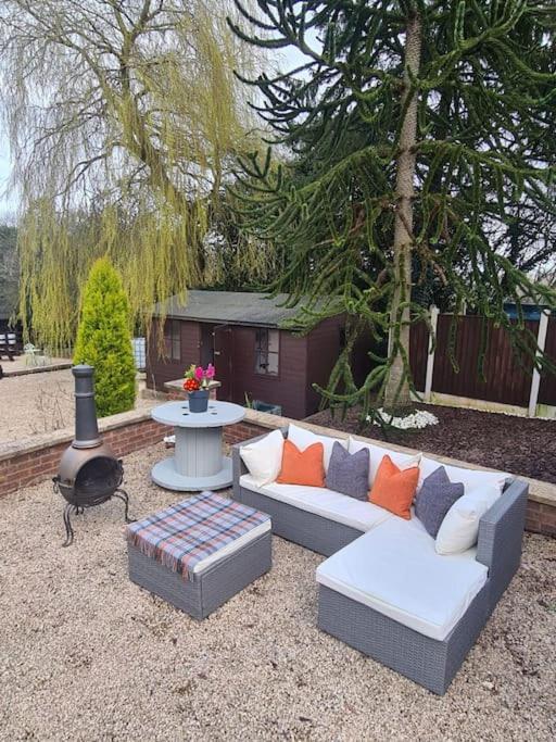 The Willow Denstone Exterior foto